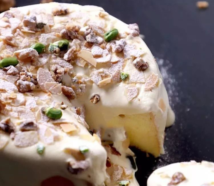 海鹽奶蓋熔巖蛋糕